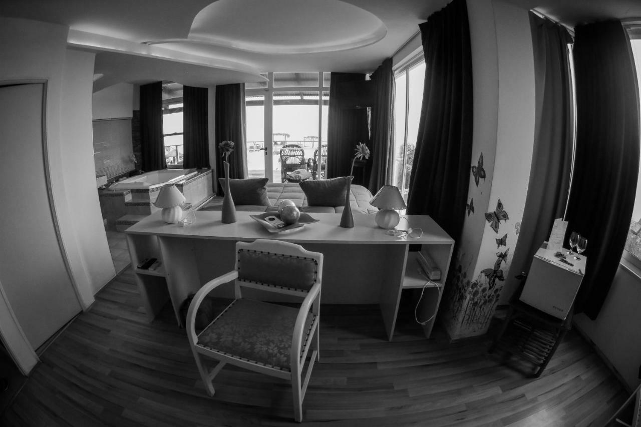 Punta Encanto Posada Boutique Hotel Miramar  Ngoại thất bức ảnh